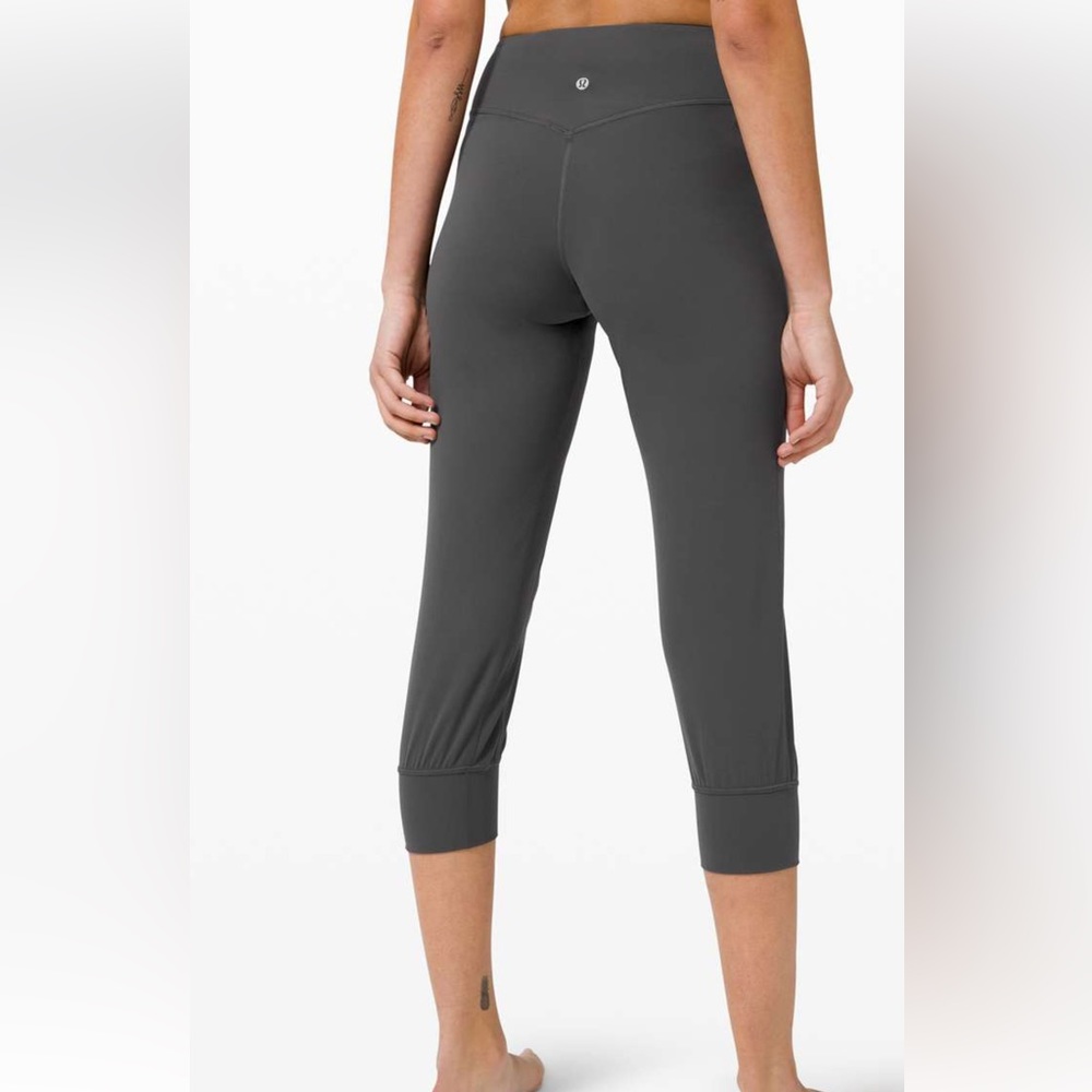 Lululemon Align Jogger Crop *23" (size 12).